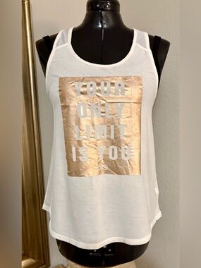 Alo Yoga Women’s White Razorback Tank Size Medium Graphic print